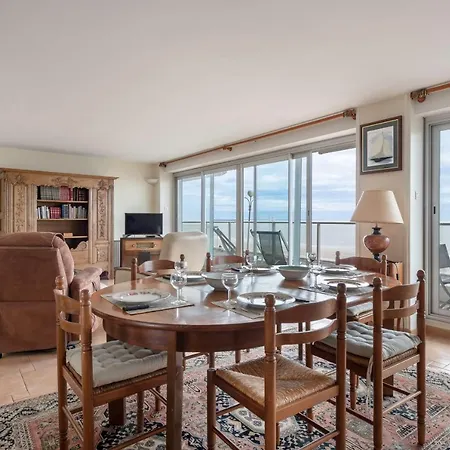 Appartement Face Mer A La Baule, Terrasse, Tout A Pied La Baule-Escoublac